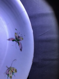 A Chinese blue and white 'Master of the Rock' dish and a famille verte dish, Kangxi