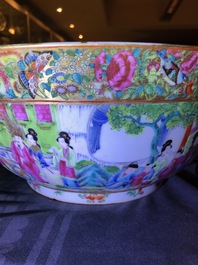 Four Chinese Canton famille rose, Imari-style and blue and white bowls, 18/19th C.