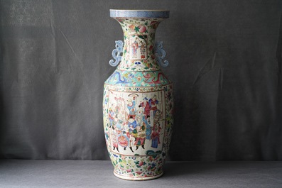 A Chinese famille rose 'Wu Shuang Pu' vase, 19th C.