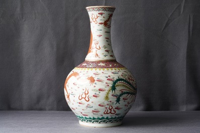 A Chinese famille rose tianqiu ping 'dragon and phoenix' vase, Guangxu