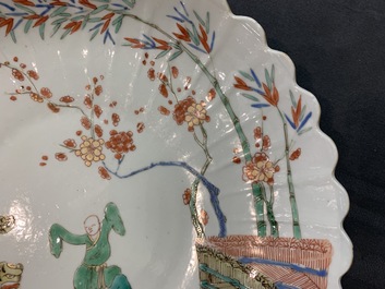 A pair of lobed Chinese famille verte Kakiemon-style 'tiger' plates, Kangxi