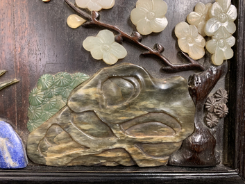 Une bo&icirc;te couverte en bois incrust&eacute; de pierre &agrave; savon, Chine, 19/20&egrave;me