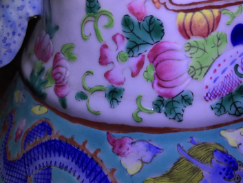 A Chinese famille rose 'Wu Shuang Pu' vase, 19th C.