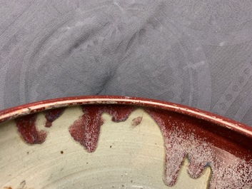 Quatre bols en porcelaine de Chine sang de boeuf, 19/20&egrave;me