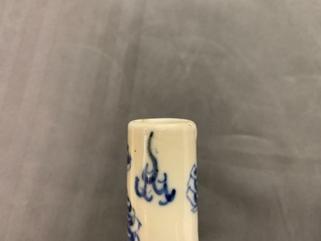 A Chinese blue and white 'Bleu de Hue' Vietnamese market vase, Nei Fu mark, 19th C.