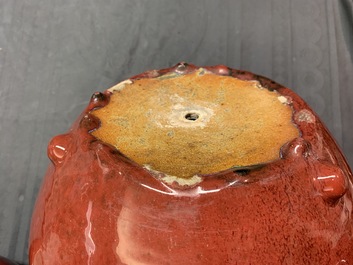 Quatre bols en porcelaine de Chine sang de boeuf, 19/20&egrave;me