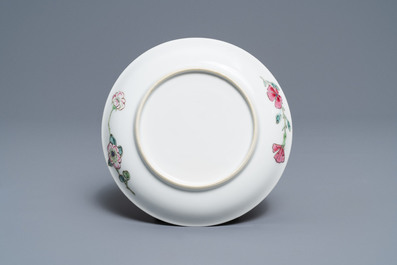 A fine Chinese famille rose cup and saucer with floral design, Yongzheng