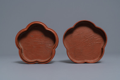 A Chinese carved cinnabar lacquer box and cover, Wanli mark, 18/19th C.