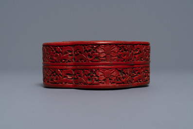 A Chinese carved cinnabar lacquer box and cover, Wanli mark, 18/19th C.