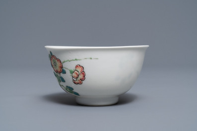 A fine Chinese famille rose cup and saucer with floral design, Yongzheng