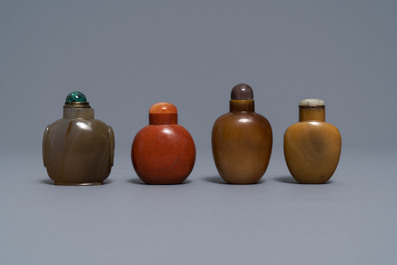 Nine various Chinese hardstone snuff bottles, 19/20th C.