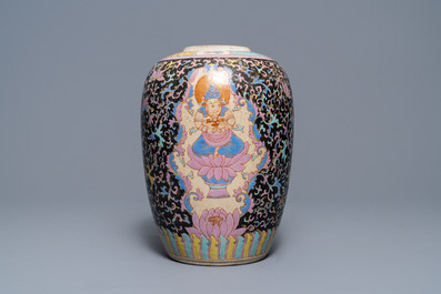 A large Chinese Thai market Bencharong ginger jar, 19/20th C.