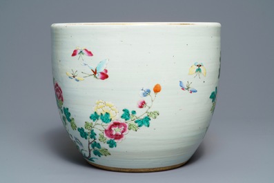A Chinese famille rose jardini&egrave;re with birds among flowers, 19th C.