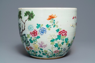 A Chinese famille rose jardini&egrave;re with birds among flowers, 19th C.