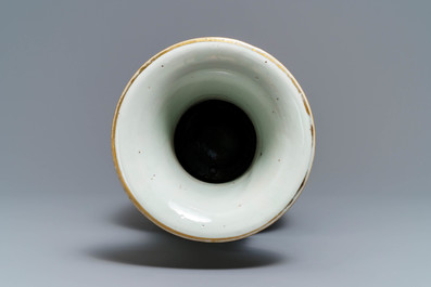 A Chinese famille rose two-sided design vase, 19/20th C.