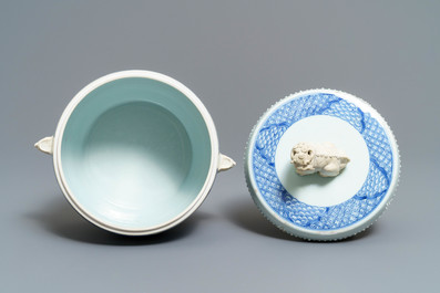 A Chinese blue and white covered bowl with ladies in a garden, Kangxi