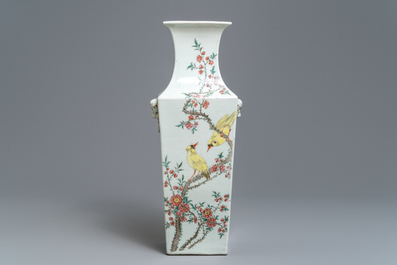 Een vierkante Chinese qianjiang cai vaas, 19/20e eeuw