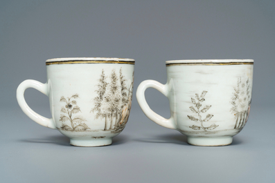 Cinq tasses et soucoupes et une th&eacute;i&egrave;re en porcelaine de Chine famille rose et grisaille, Yongzheng/Qianlong