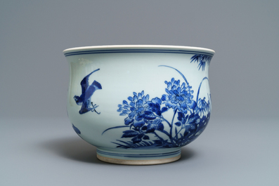 A large Chinese blue and white censer with birds among blossoms, Transitional period