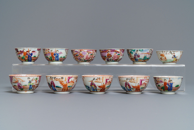 Elf Chinese famille rose koppen, acht schotels, een theepot en een vaas met mandarijns decor, Qianlong