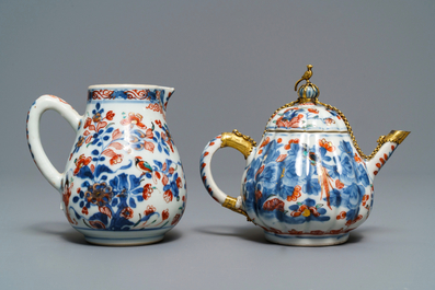 Neuf vases miniatures en porcelaine de Chine bleu et blanc et deux pi&egrave;ces en 'Amsterdams bont', Kangxi et apr&egrave;s