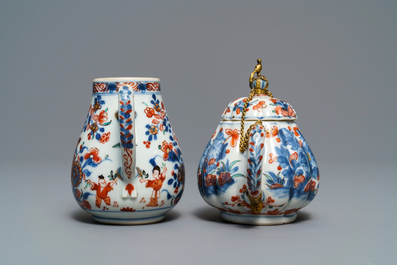 Neuf vases miniatures en porcelaine de Chine bleu et blanc et deux pi&egrave;ces en 'Amsterdams bont', Kangxi et apr&egrave;s