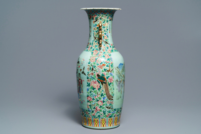 Een Chinese qianjiang cai en famille rose celadon vaas, 19e eeuw