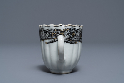A 37-piece Chinese grisaille 'Jupiter' tea service, Qianlong