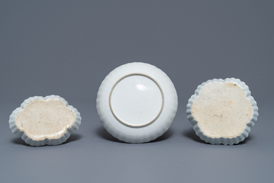 A 37-piece Chinese grisaille 'Jupiter' tea service, Qianlong