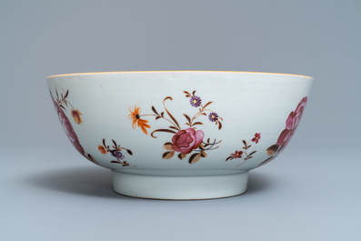 Ten Chinese famille rose plates and a bowl, Qianlong