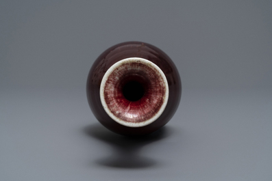 A Chinese pear-shaped 'langyao' vase, 19th C.