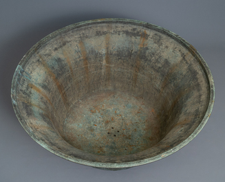A monumental Japanese bronze temple censer, Momoyama or Edo, 16/17th C.