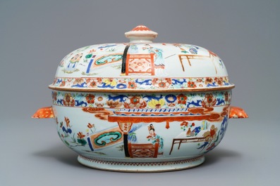 Une terrine couverte en porcelaine de Chine famille verte &agrave; d&eacute;cor de femmes dans un paysage, Yongzheng