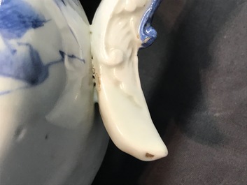 A Chinese blue and white chilong-handled vase, Kangxi