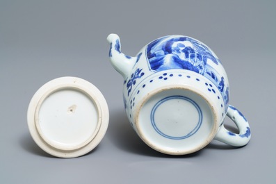 Een Chinese blauw-witte theepot met landschapsdecor, Kangxi