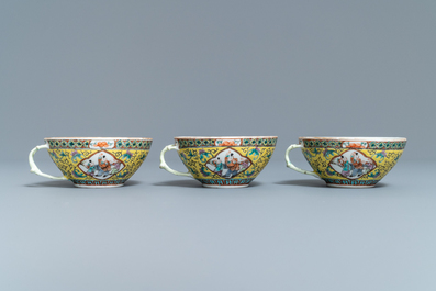 A Chinese yellow-ground famille verte tea service, 19th C.