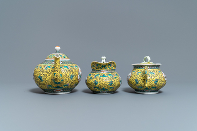 A Chinese yellow-ground famille verte tea service, 19th C.