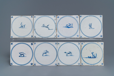 54 carreaux en fa&iuml;ence de Delft bleu et blanc aux d&eacute;cors d'animaux, 18/19&egrave;me