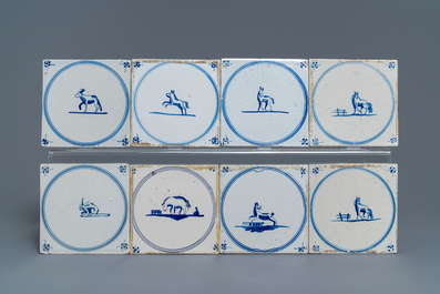 54 carreaux en fa&iuml;ence de Delft bleu et blanc aux d&eacute;cors d'animaux, 18/19&egrave;me