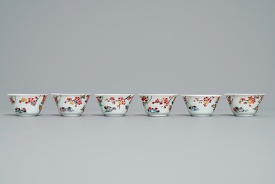 Zes Chinese famille rose koppen en schotels, Yongzheng