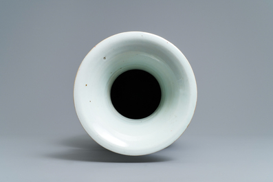 A Chinese famille rose two-sided design vase, 19/20th C.