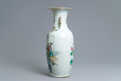 A Chinese famille rose two-sided design vase, 19/20th C.