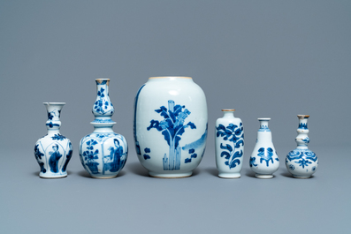 Six small Chinese blue and white vases, Kangxi