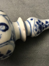 Six small Chinese blue and white vases, Kangxi