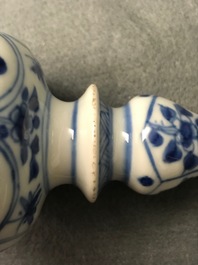 Six small Chinese blue and white vases, Kangxi