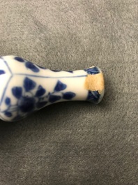 Six small Chinese blue and white vases, Kangxi