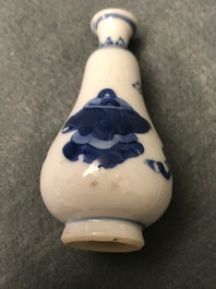 Six small Chinese blue and white vases, Kangxi