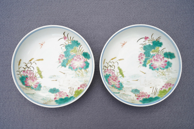 Une paire de coupes en porcelaine de Chine famille rose &agrave; d&eacute;cor de grues, marque et &eacute;poque de Daoguang