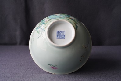 A Chinese famille rose celadon-ground bowl with floral design, Qianlong mark, 19/20th C.