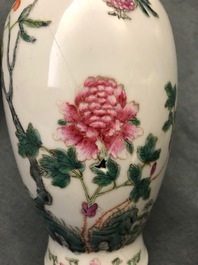 Zeven Chinese famille rose vazen, 19/20e eeuw